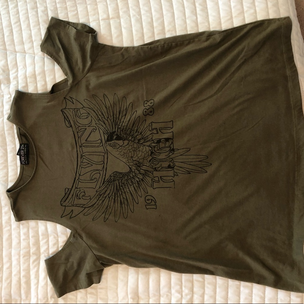 Cold-Shoulder Graphic Tee